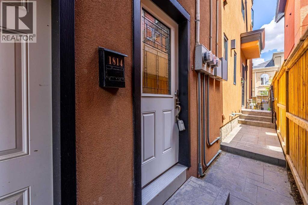 Row / Townhouse for Sale in 1814 14A Street SW|Calgary, Alberta T2T3W7 5