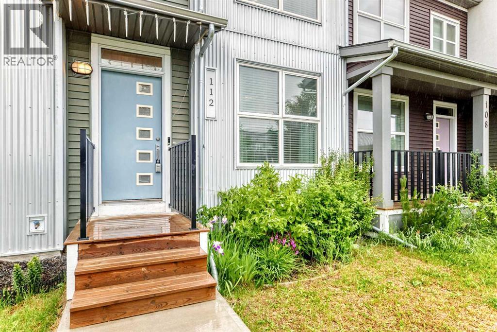 Row / Townhouse for Sale in 112 Carrington Boulevard NW|Calgary, Alberta T3P1K8 4