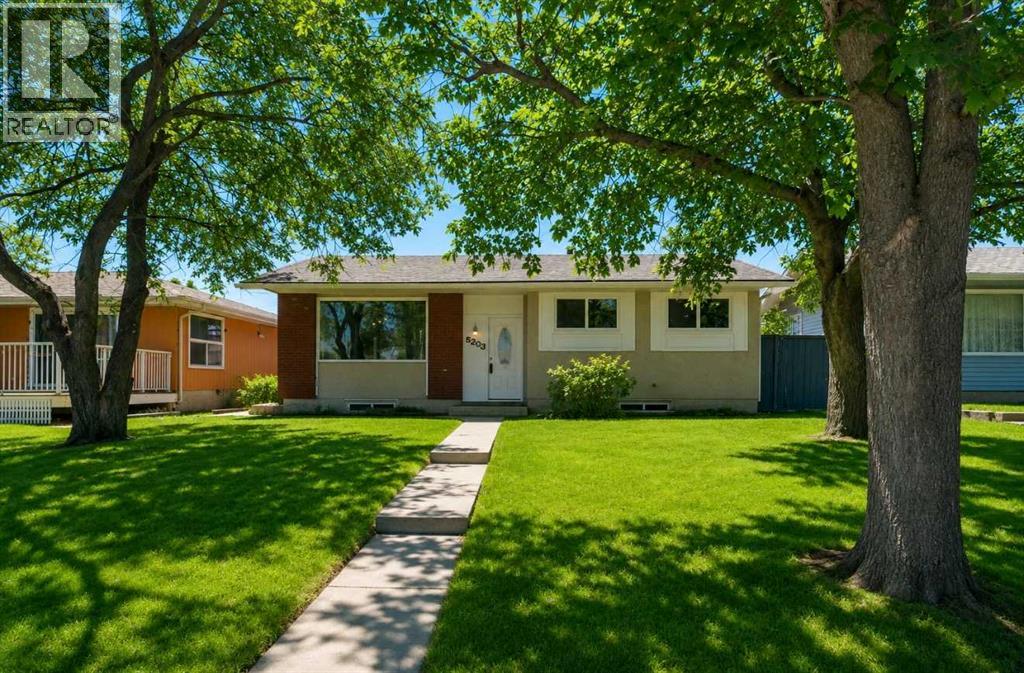 House for Sale in 5203 Memorial Drive SE|Calgary, Alberta T2A2P9
