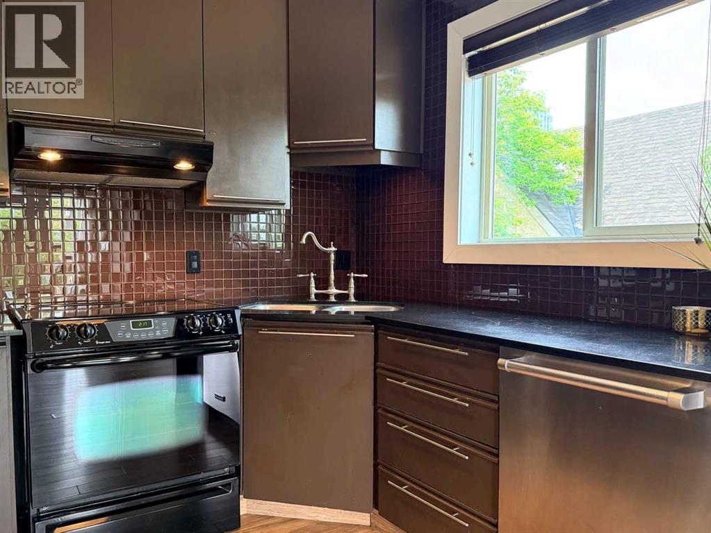 Apartment for Sale in 314, 808 Royal Avenue SW|Calgary, Alberta T2T0L3 5