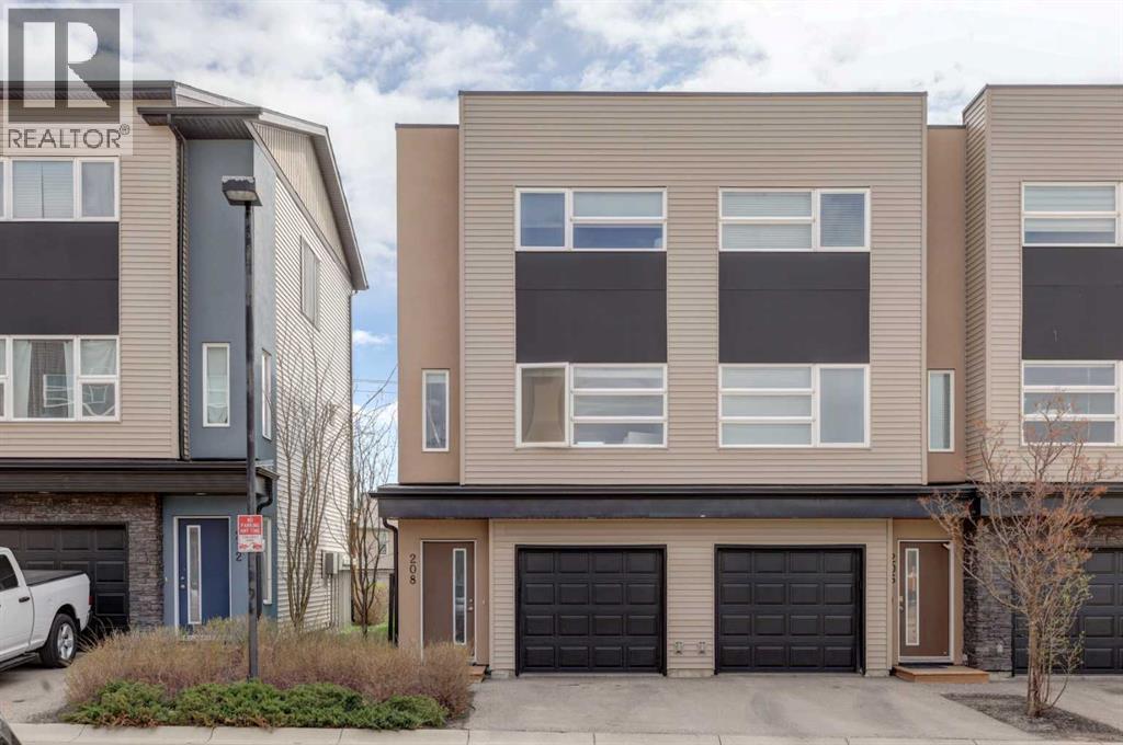 Row / Townhouse for Sale in 208 Covecreek Circle NE|Calgary, Alberta T3K0W6