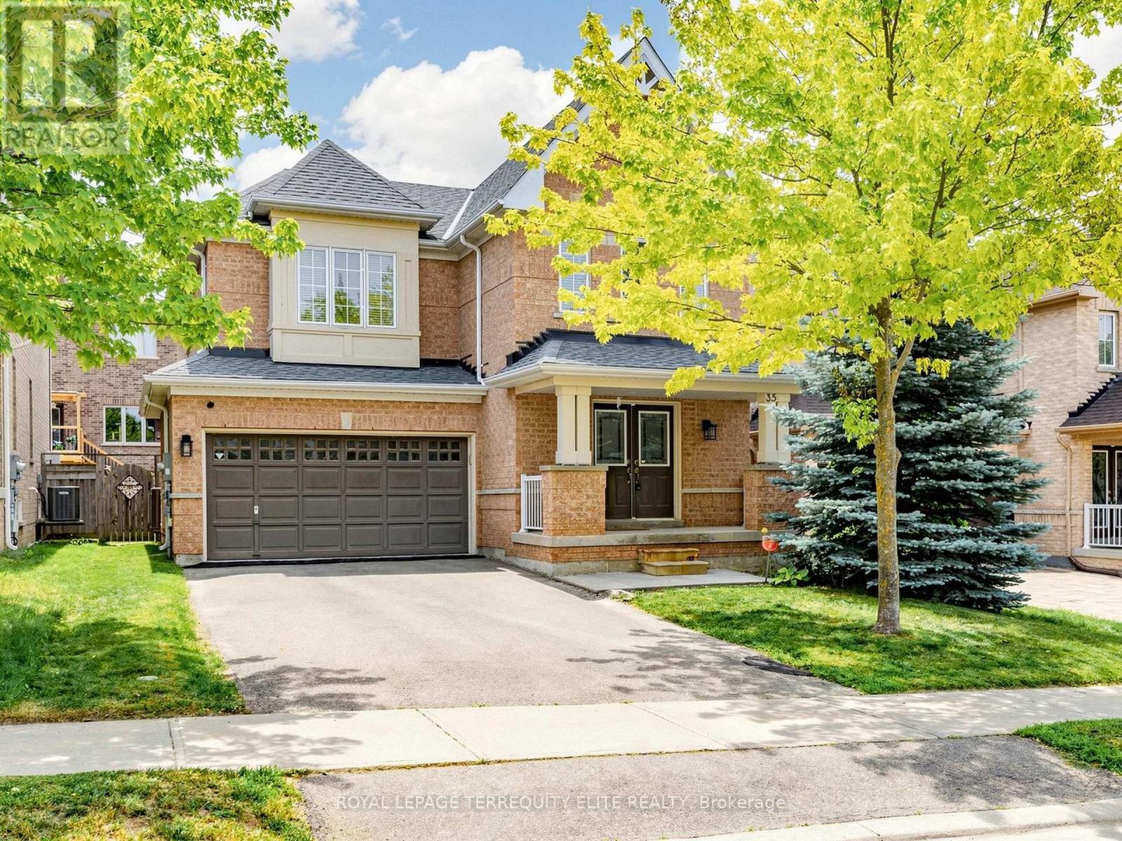 35 MYNDEN WAY