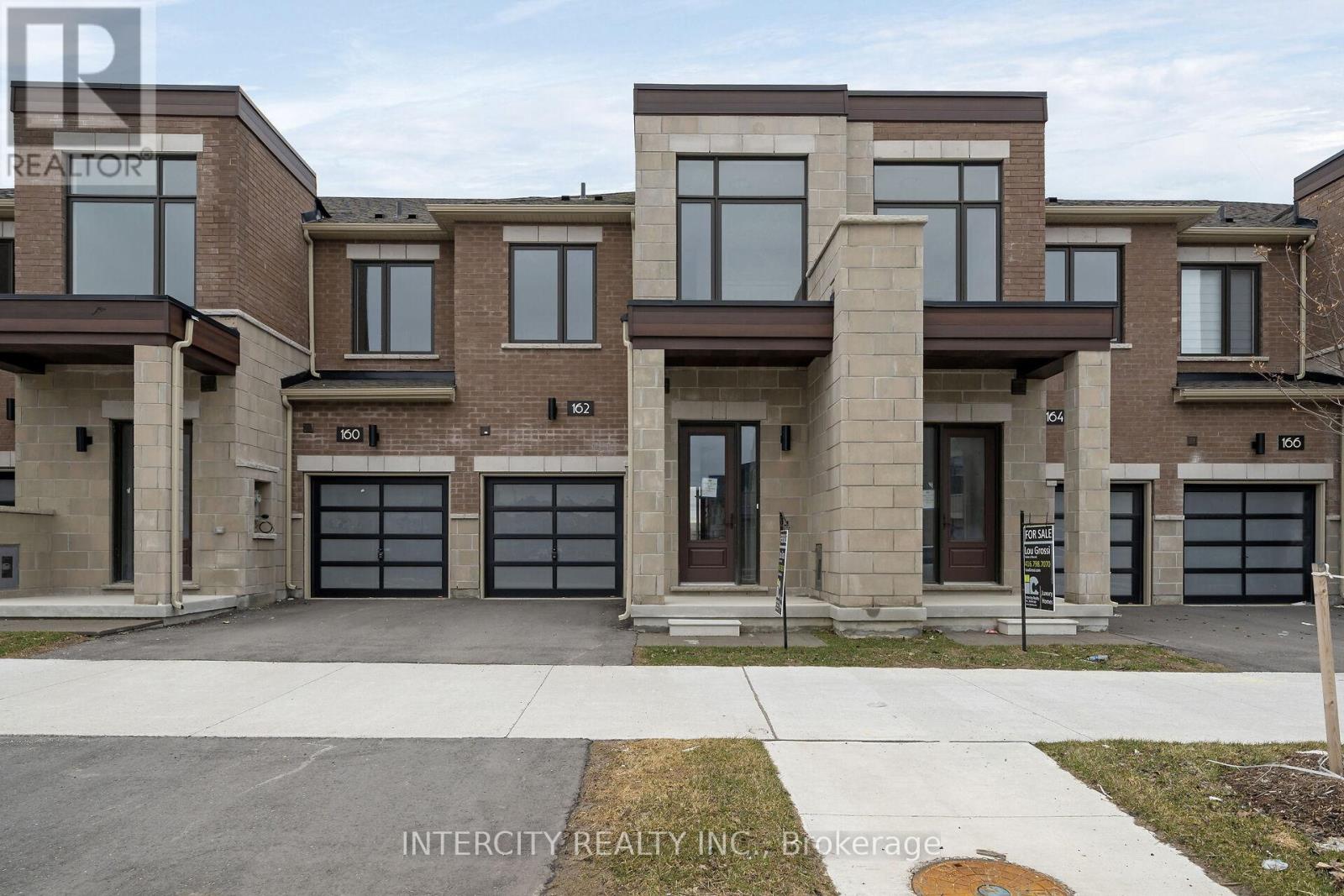 162 MUMBAI DRIVE