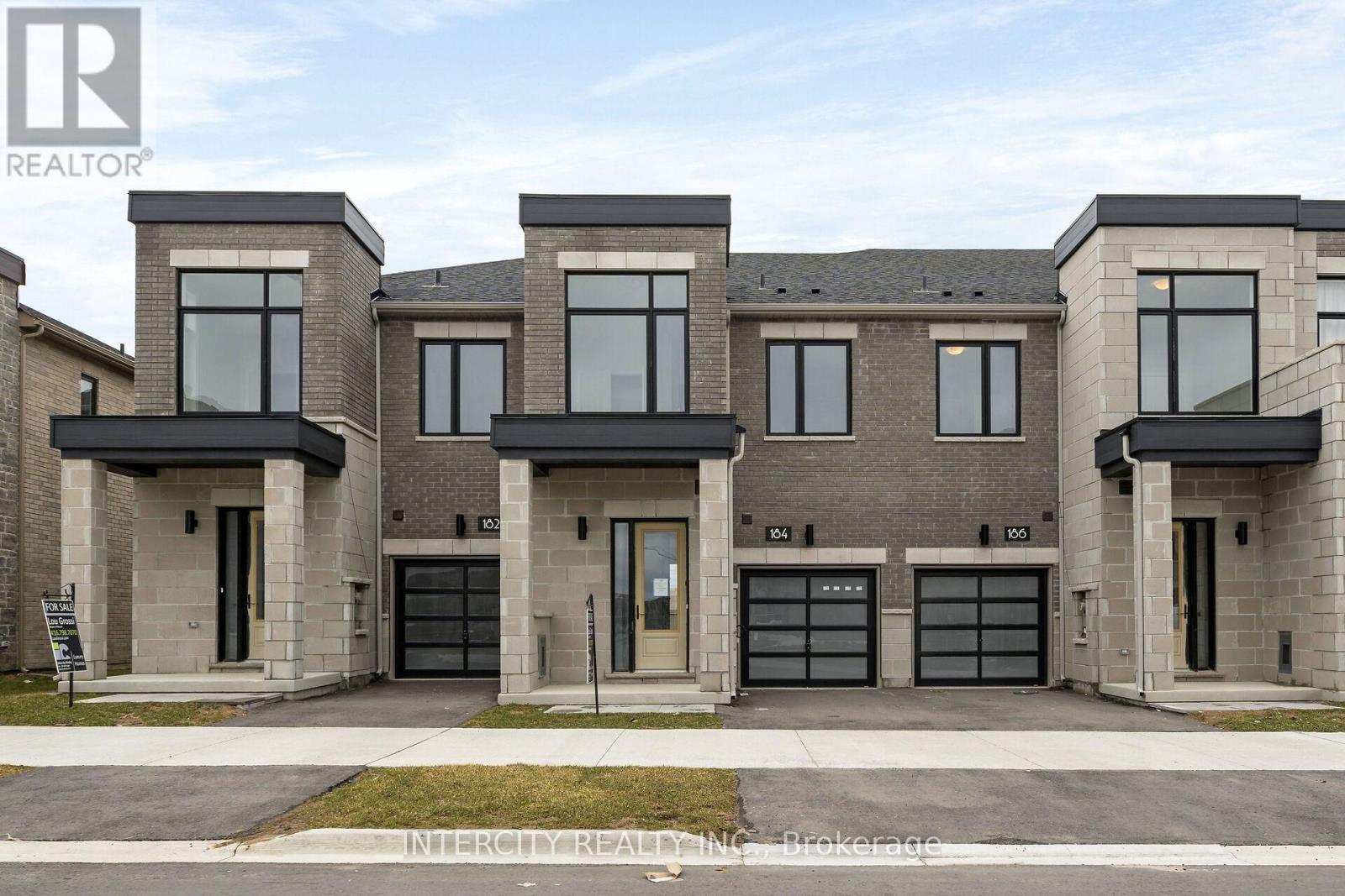 184 MUMBAI DRIVE