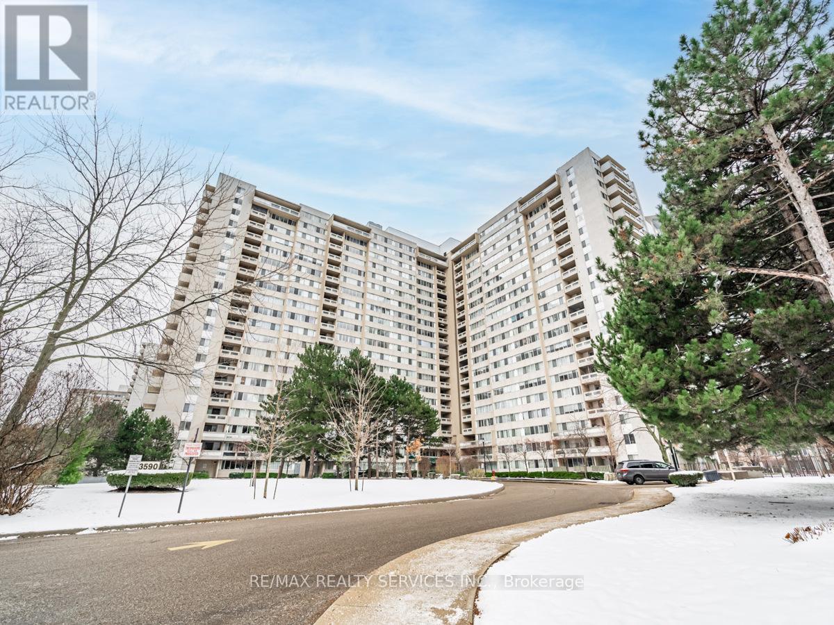 1108 - 3590 KANEFF CRESCENT