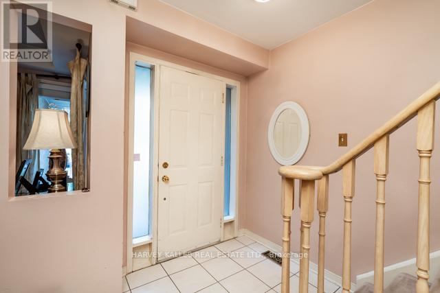 Row / Townhouse for Sale in 83 - 5230 GLEN ERIN DRIVE|Mississauga (Central Erin Mills), Ontario L5M5Z7 4