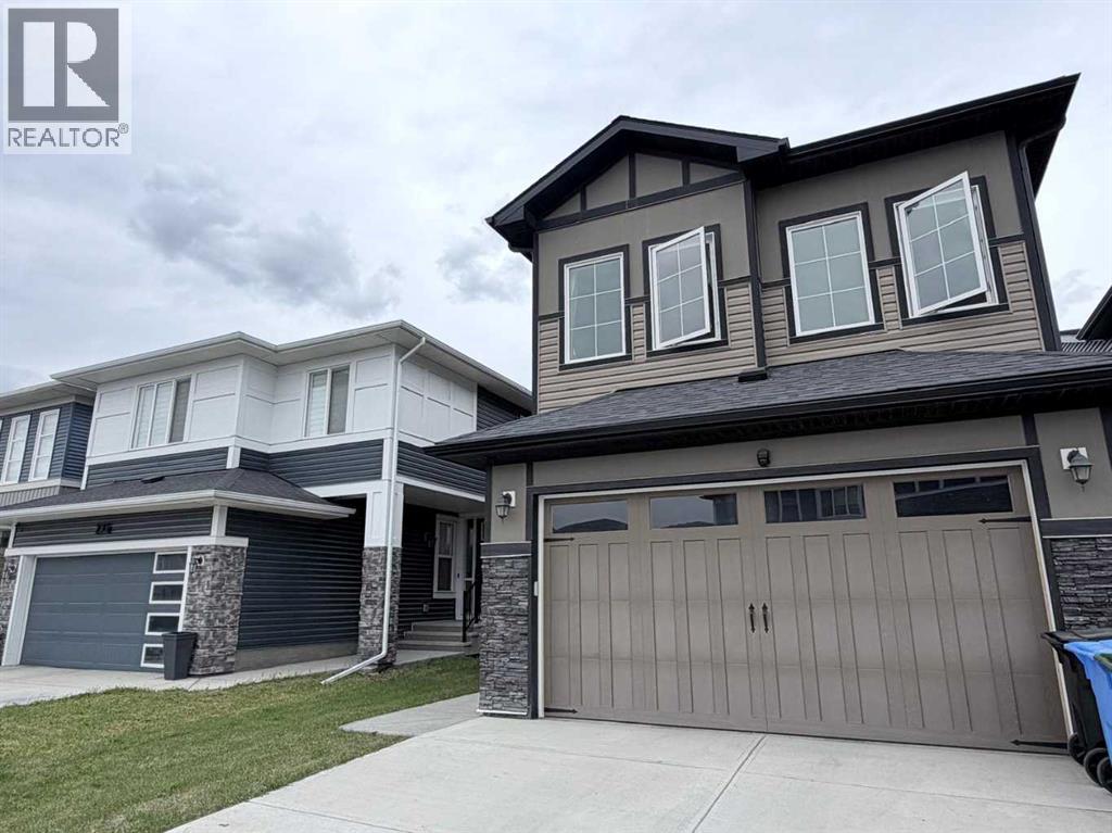 House for Sale in 300 Carringvue Place NW|Calgary, Alberta T3P2A5 3