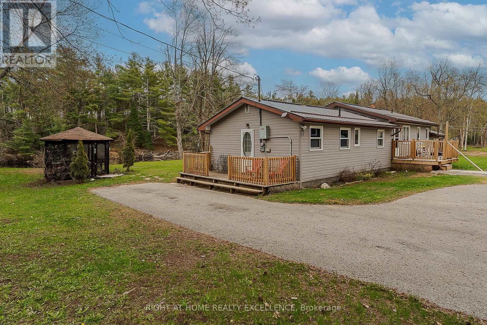 1246 HOWLAND JUNCTION ROAD