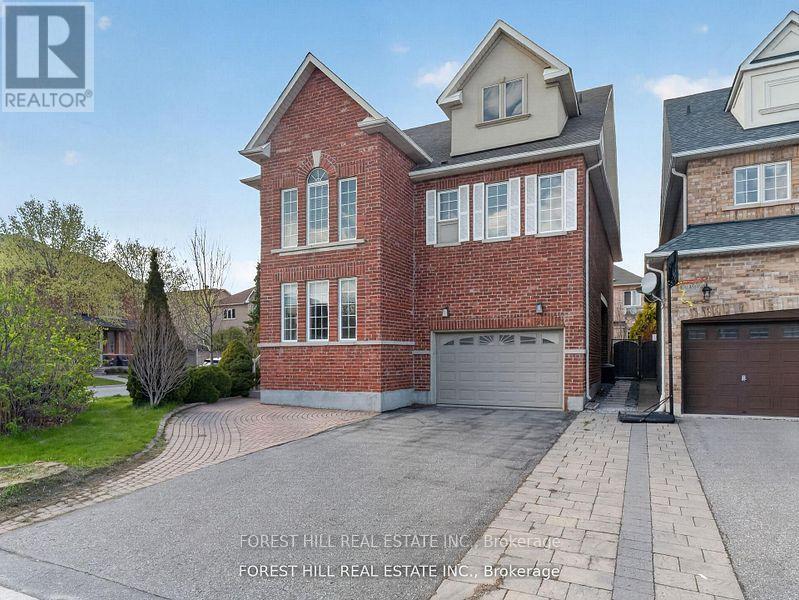 92 SEABREEZE AVENUE