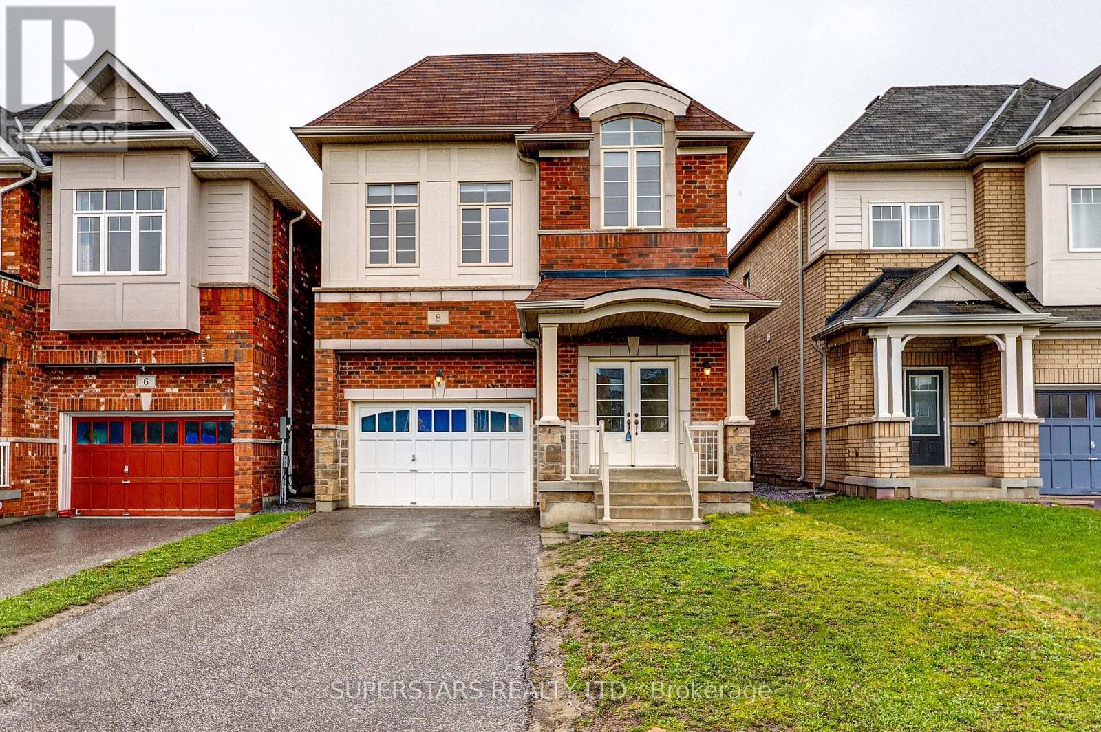 8 KAVANAGH AVENUE