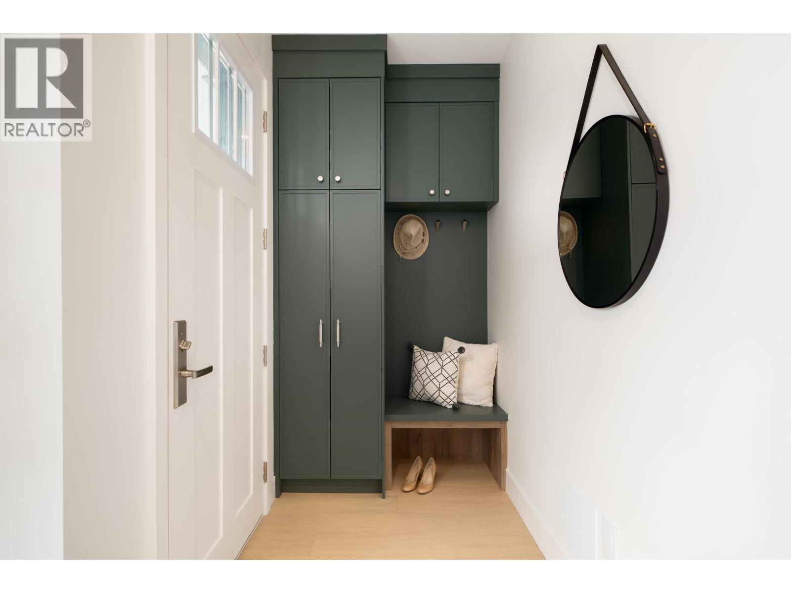 1 8508 EAST BOULEVARD, Vancouver, BC photo 3