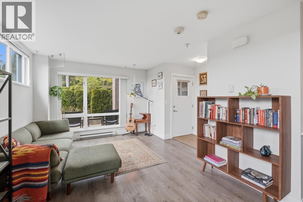 1312 FIFTH AVENUE, New Westminster, BC photo 3
