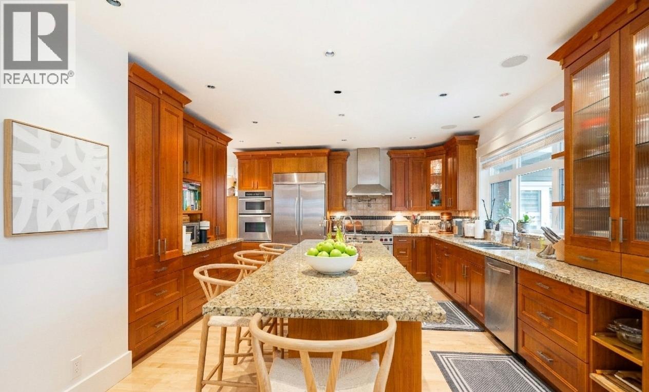 1232 HARRIS AVENUE, North Vancouver, BC photo 5