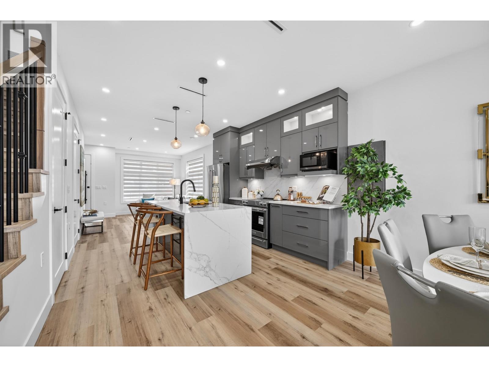 516 W 60TH AVENUE, Vancouver, BC photo 5