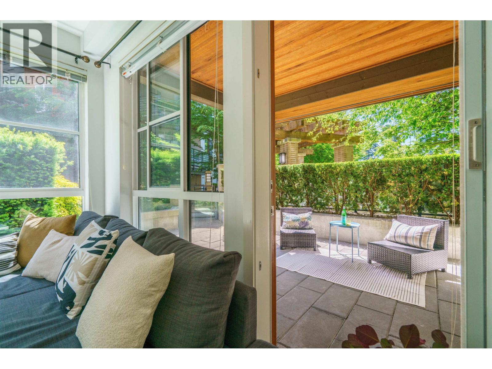 107 5981 GRAY AVENUE, Vancouver, BC photo 4