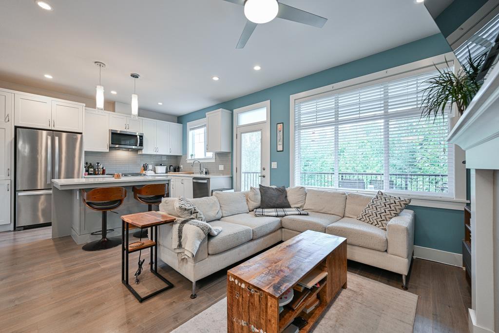 7419 PRESTON BOULEVARD, Mission, BC photo 5