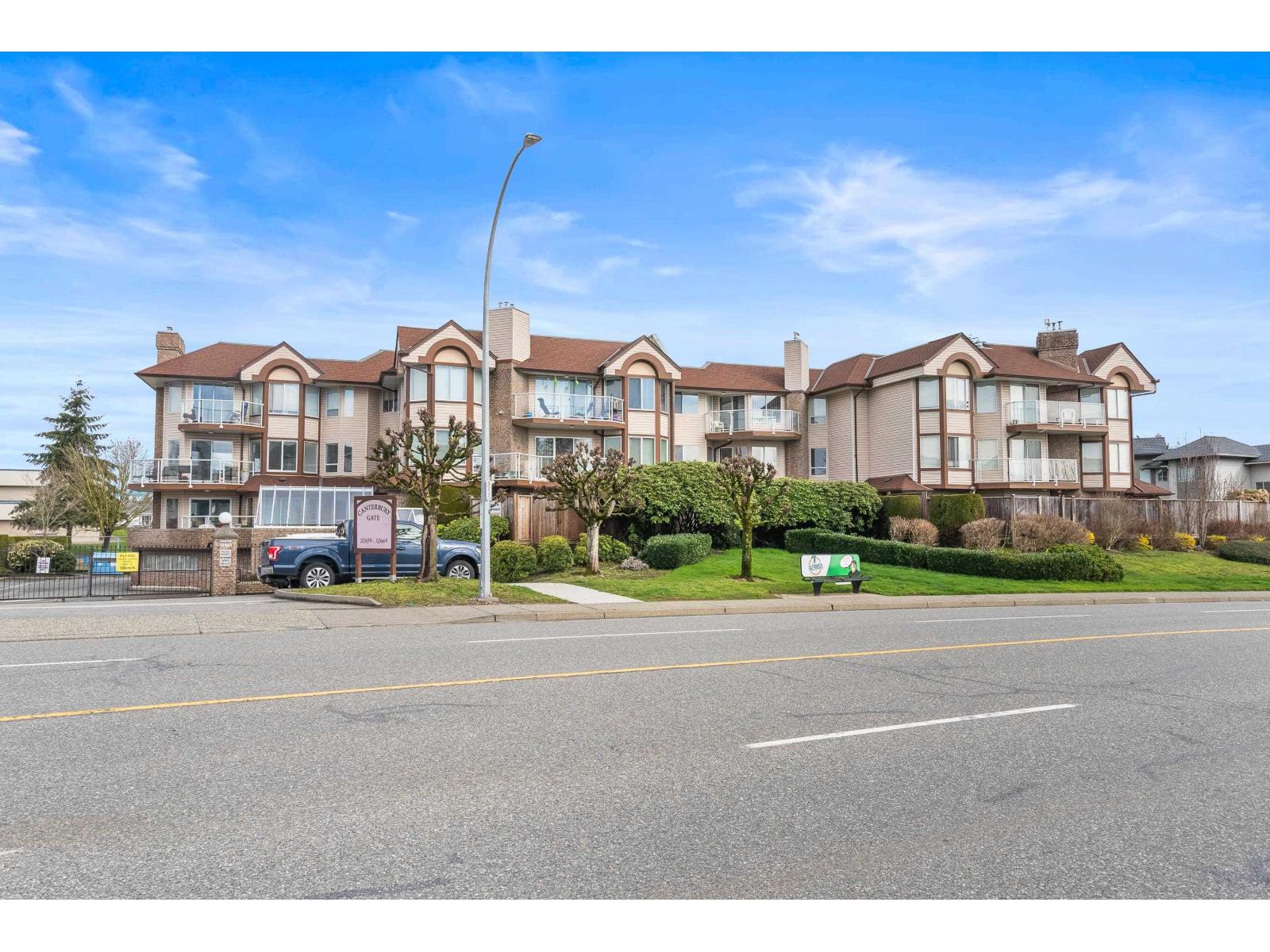 208 32669 GEORGE FERGUSON WAY, Abbotsford