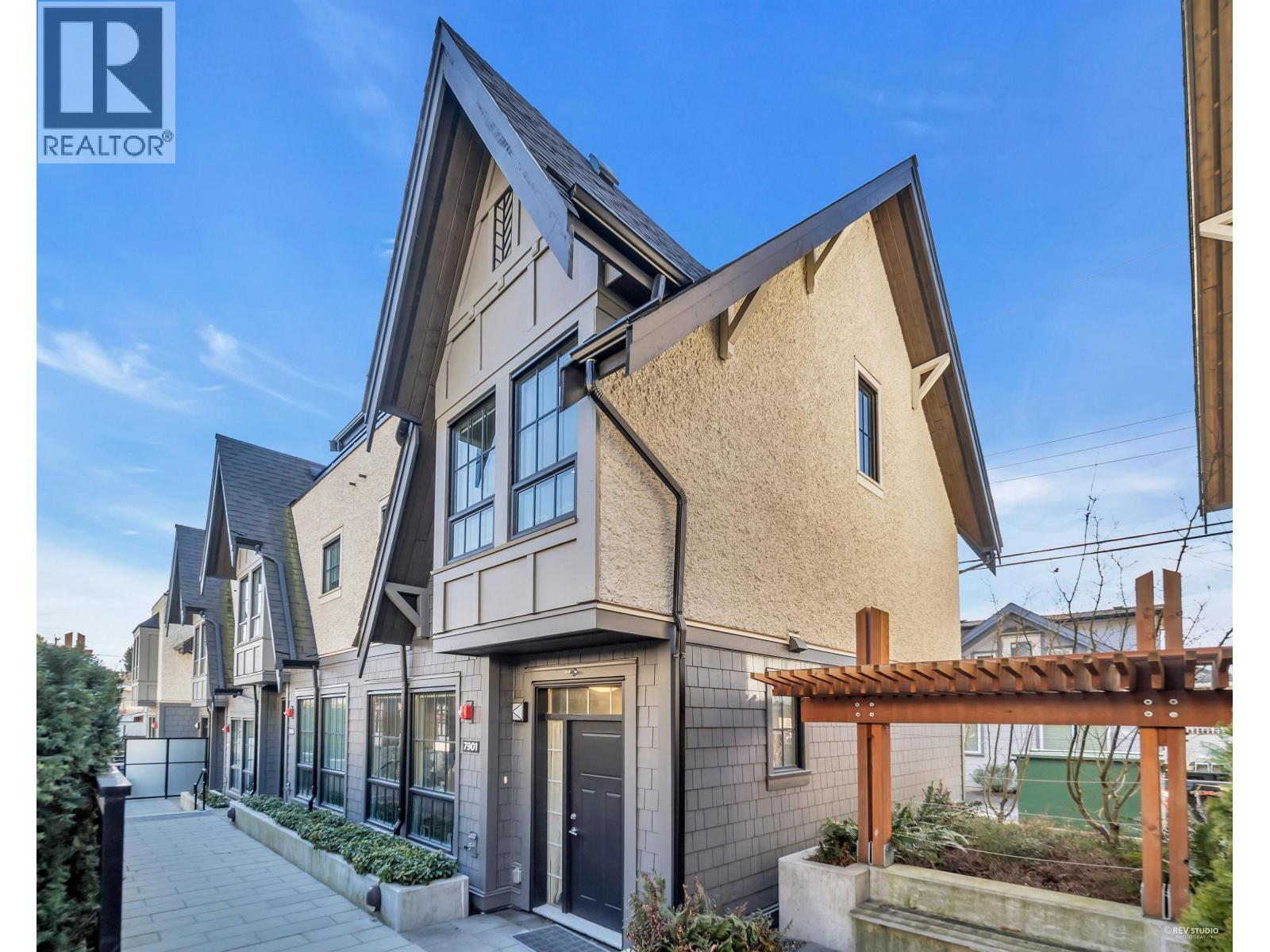 7901 OAK STREET, Vancouver, BC photo 2