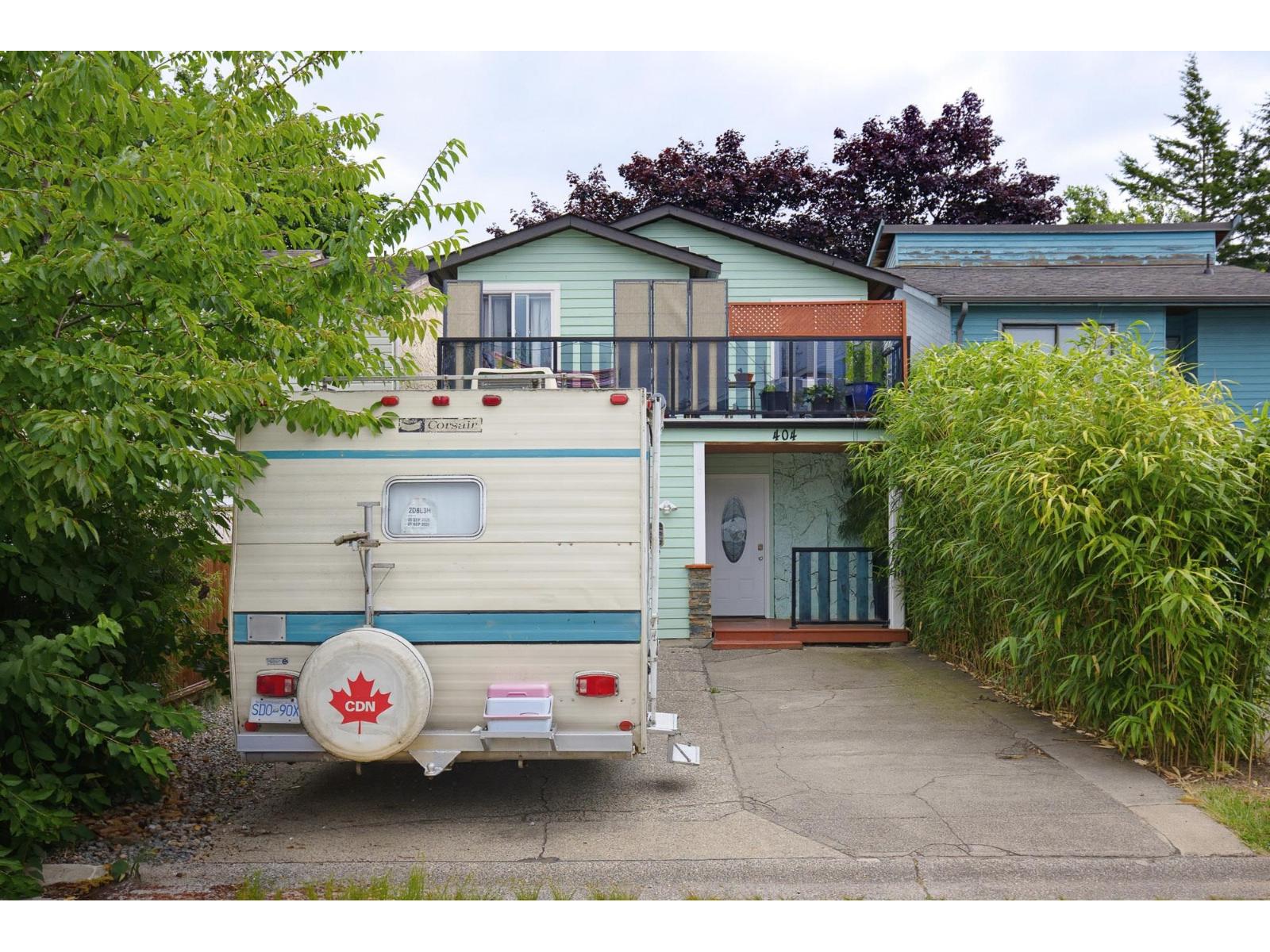 404 BRUNEAU PLACE, Langley, BC photo 2