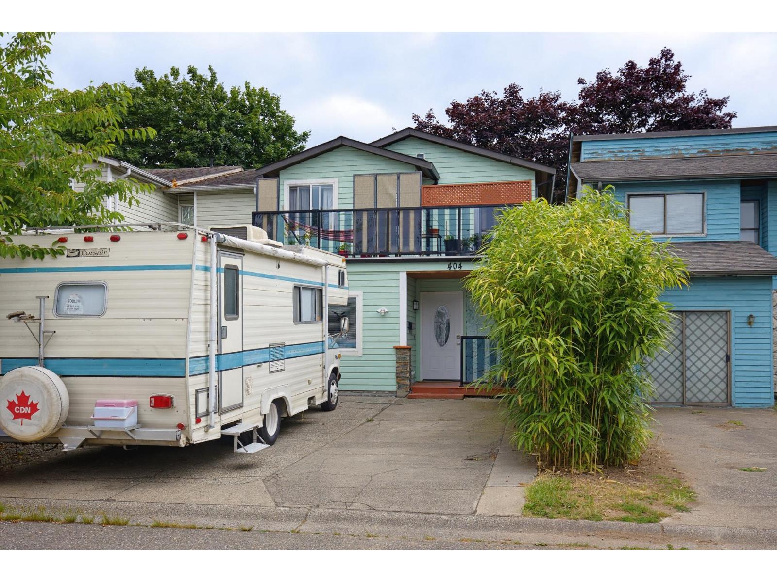 404 BRUNEAU PLACE, Langley