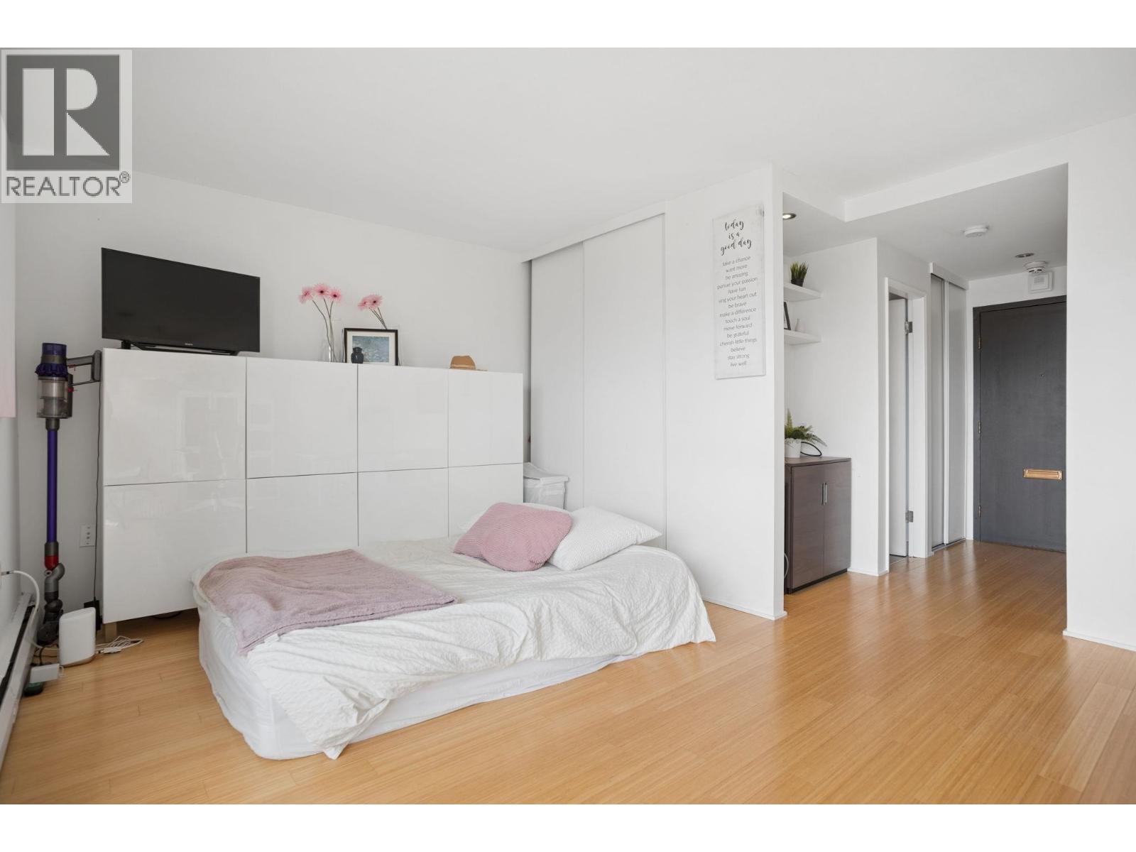 1703 1330 HARWOOD STREET, Vancouver, BC photo 3