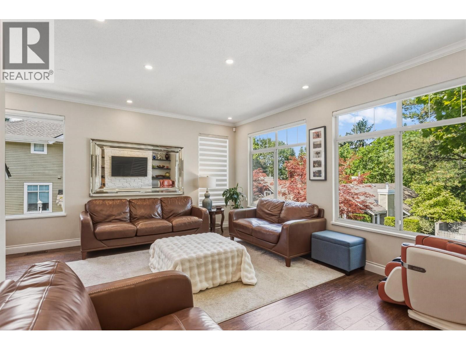 19 5240 OAKMOUNT CRESCENT, Burnaby, BC photo 4