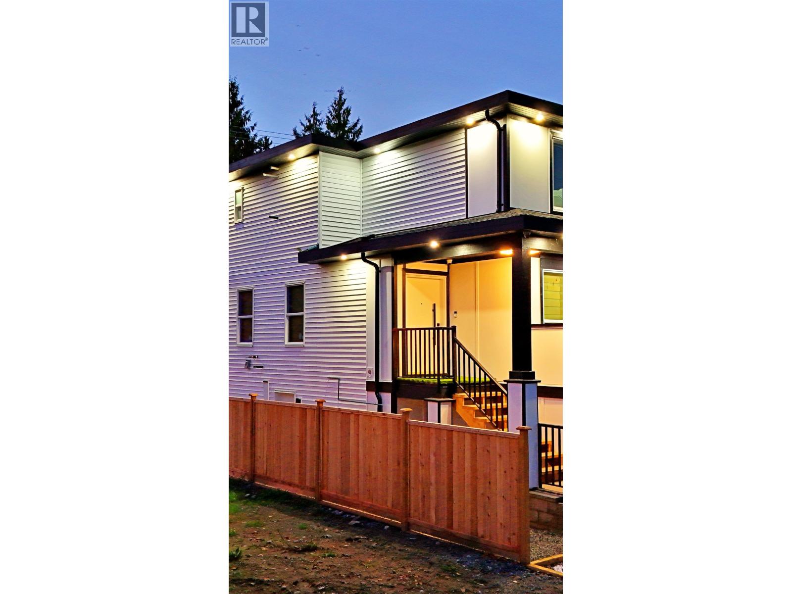 793 WESTWOOD STREET, Coquitlam, BC photo 2