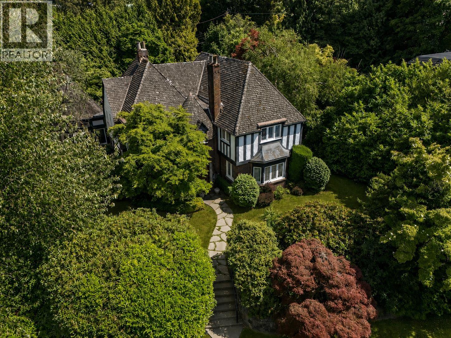 4576 CONNAUGHT DRIVE, Vancouver