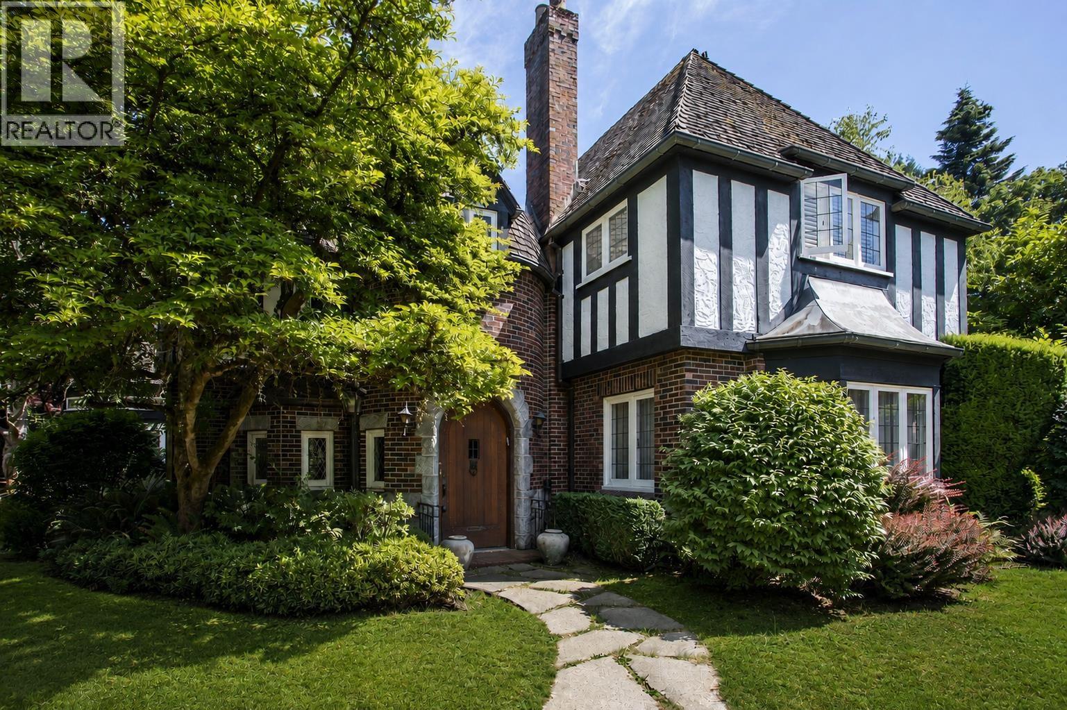 4576 CONNAUGHT DRIVE, Vancouver, BC photo 2