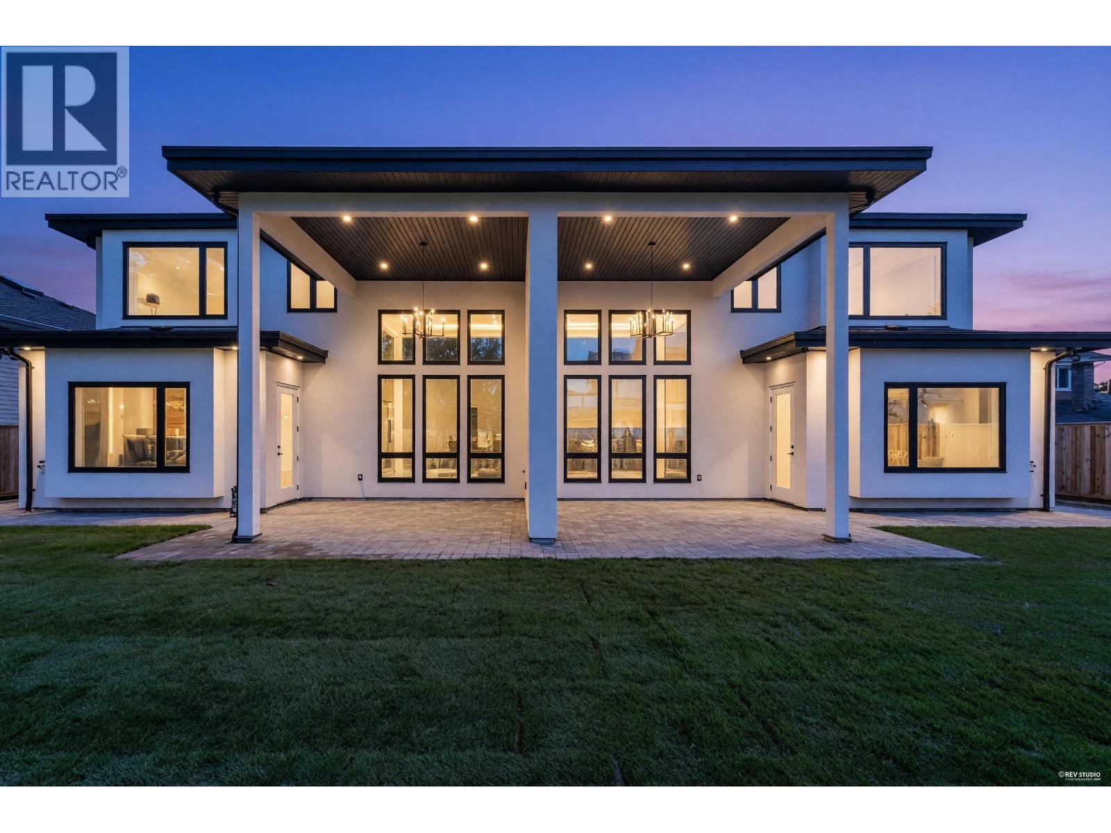 8753 NO 2 ROAD, Richmond, BC photo 2