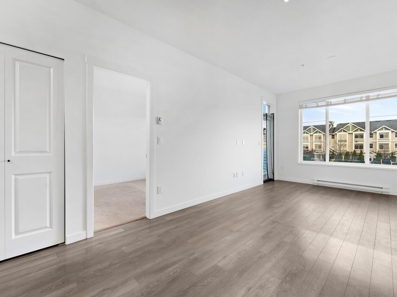 203 15858 FRASER HIGHWAY, Surrey, BC photo 4