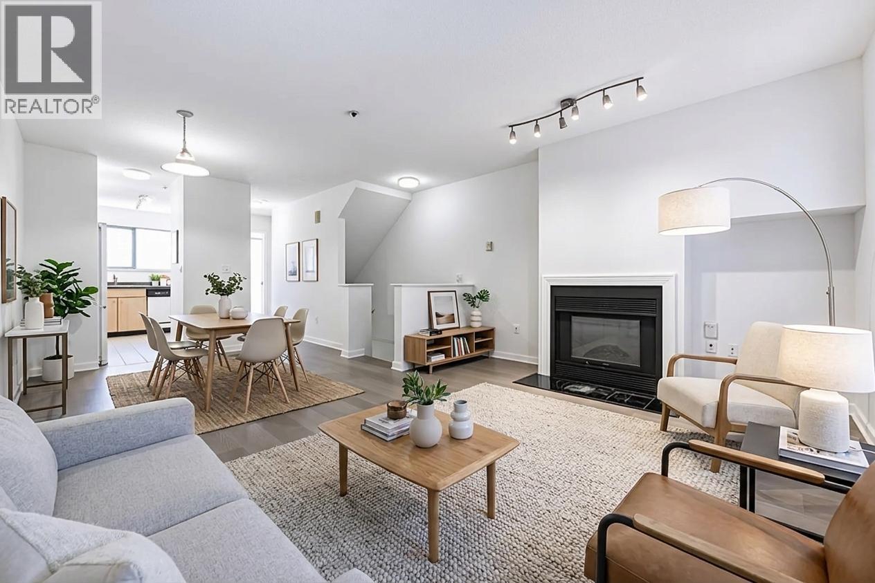202 3683 WELLINGTON AVENUE, Vancouver