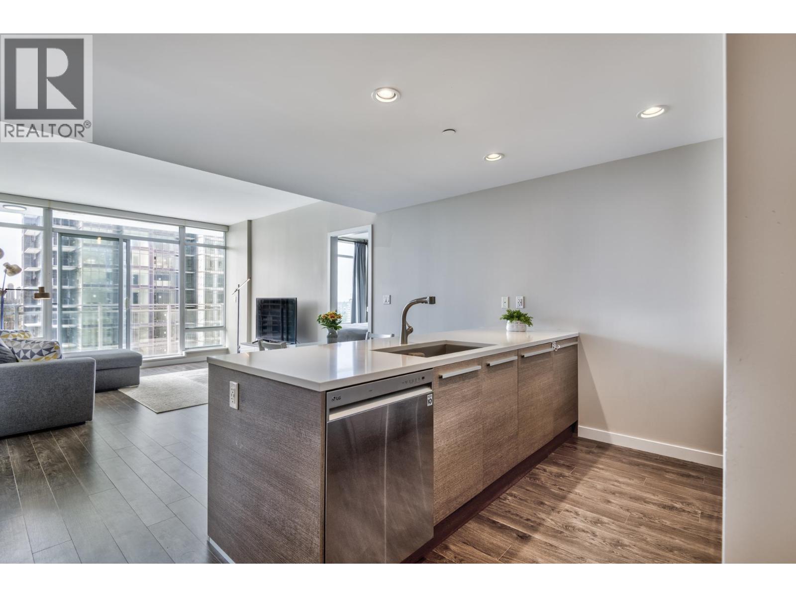 2909 4485 SKYLINE DRIVE, Burnaby, BC photo 3