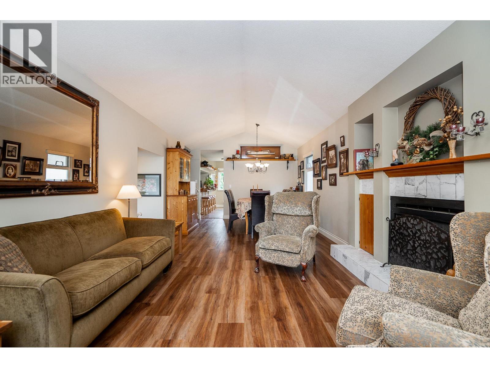 1299 JORDAN STREET, Coquitlam, BC photo 3