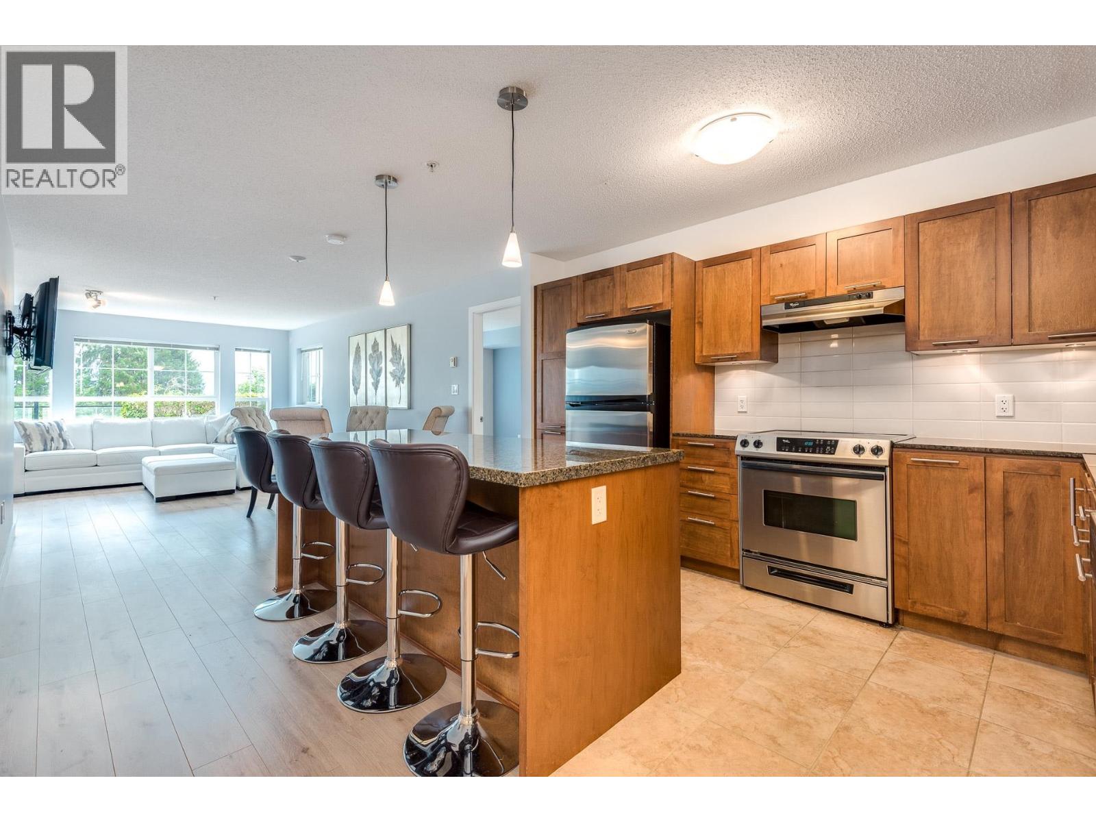 129 19673 MEADOW GARDENS WAY, Pitt Meadows, BC photo 5
