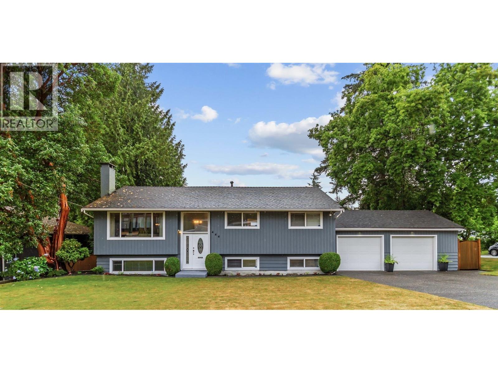 444 LAKEVIEW STREET, Coquitlam