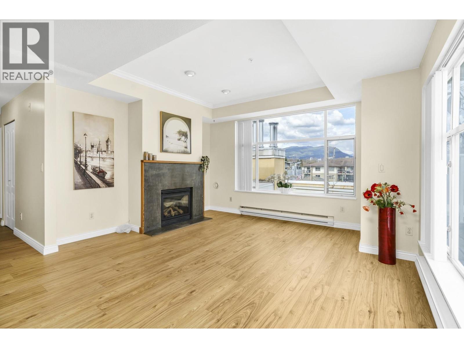 404 2340 HAWTHORNE AVENUE, Port Coquitlam, BC photo 4