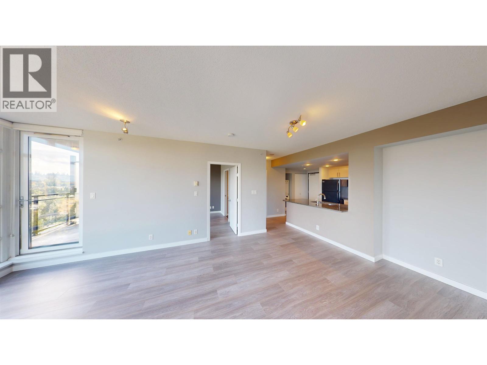 1602 575 DELESTRE AVENUE, Coquitlam, BC photo 4