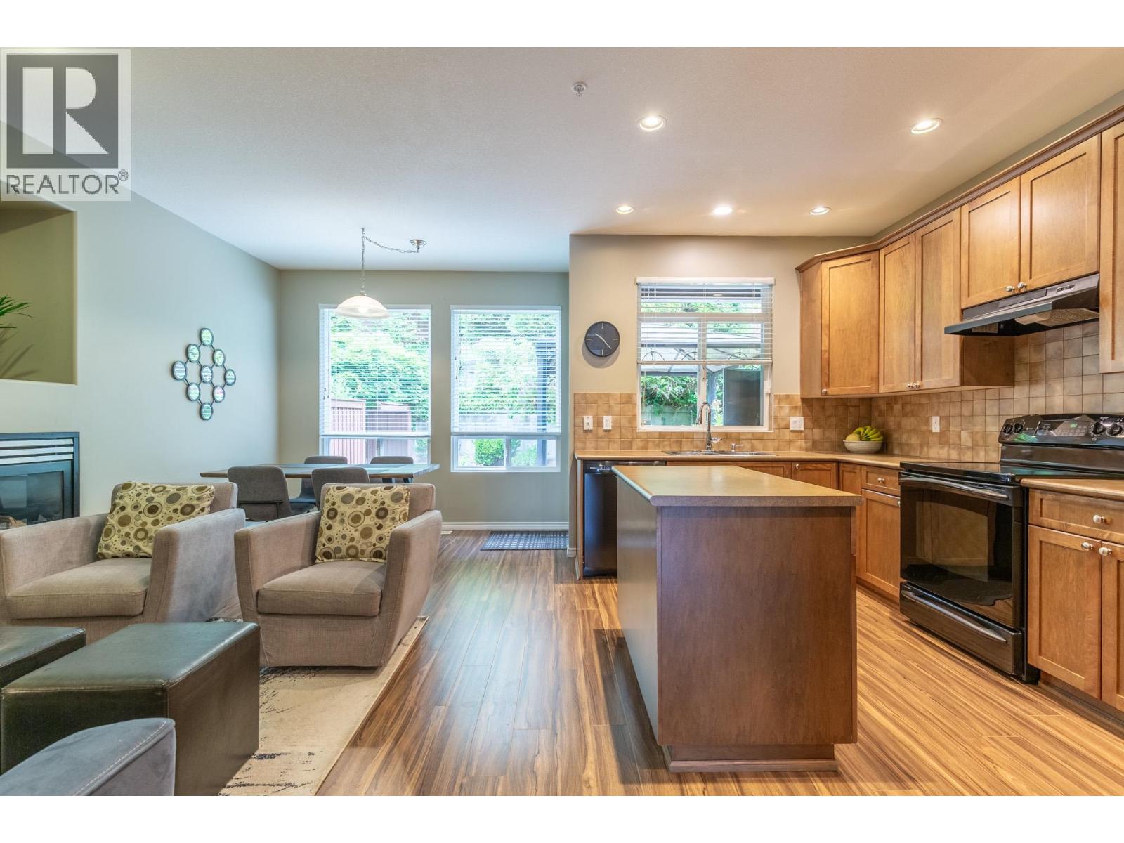15 2381 ARGUE STREET, Port Coquitlam, BC photo 5