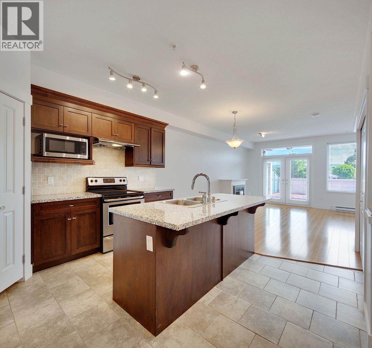205 7908 GRAHAM AVENUE, Burnaby, BC photo 5