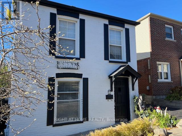 52 BERESFORD AVENUE