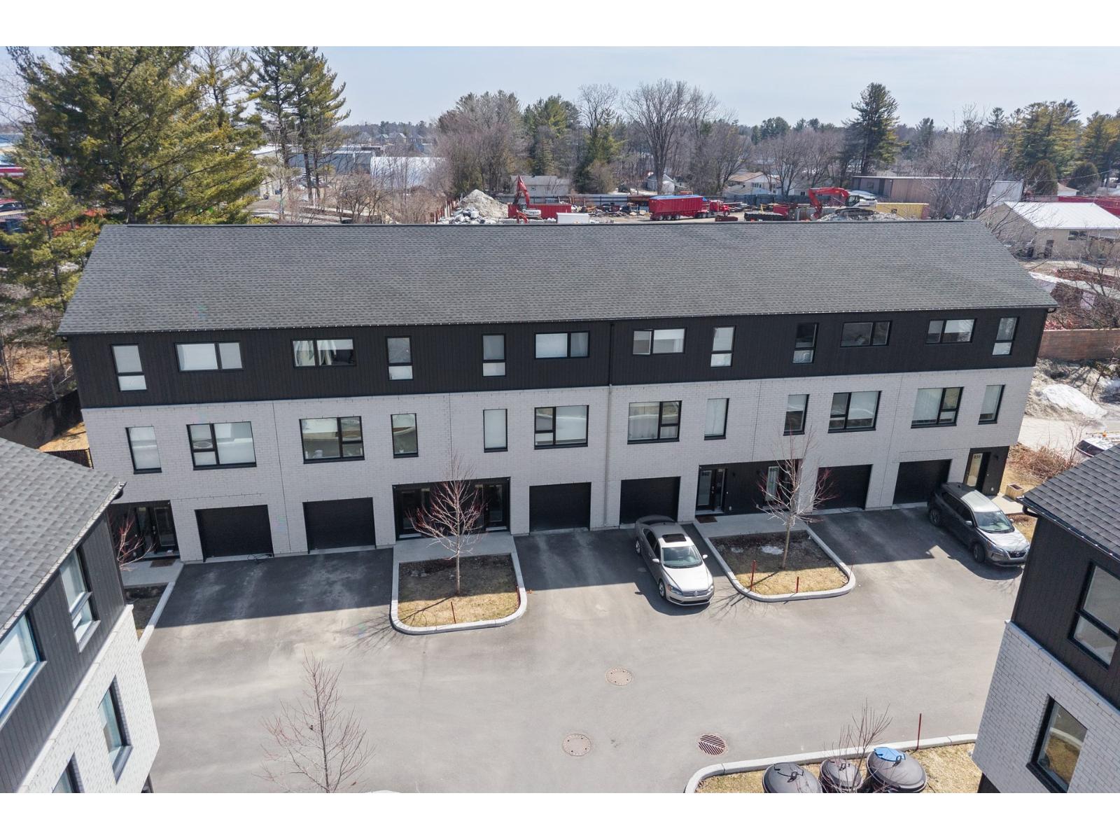 858-868 Rg St-François, Terrebonne