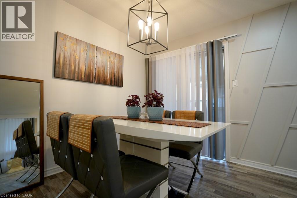 伦敦 South X 独立错层屋 3+1卧3卫 1300 sqft 带全装修地下室 - 8
