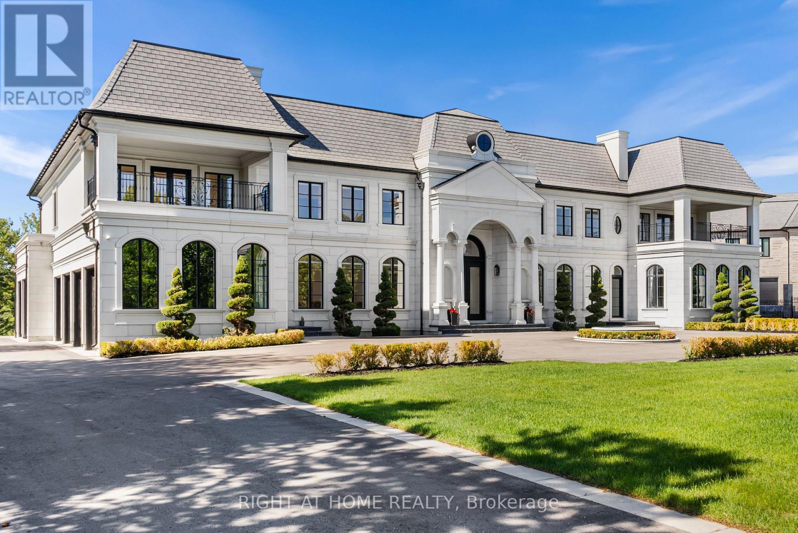 16 SIRONA'S LANE