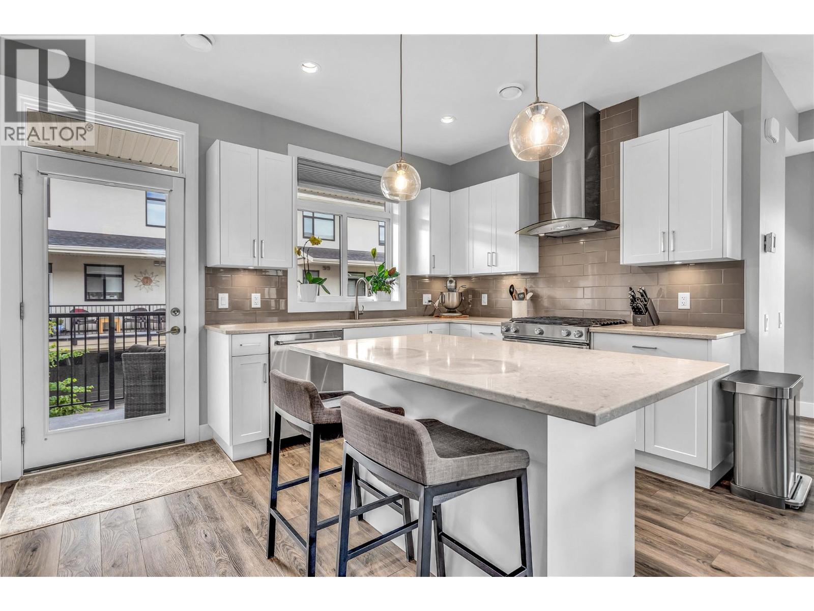 1102 Cameron Avenue Unit# 9