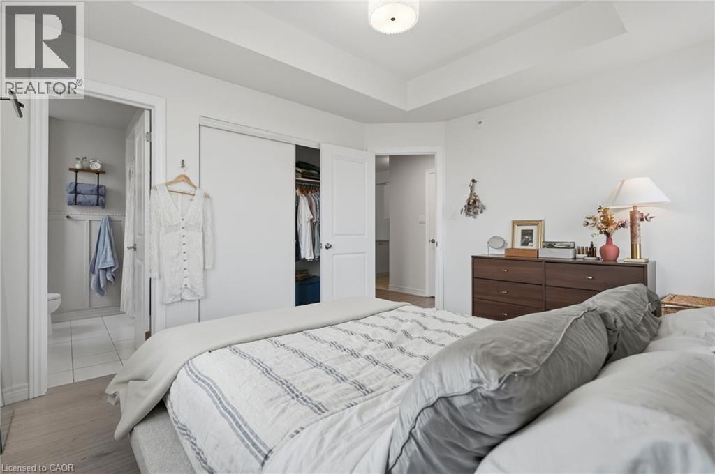 Oakville River Oaks 精装角位公寓镇屋 2卧2卫带大露台 - 25
