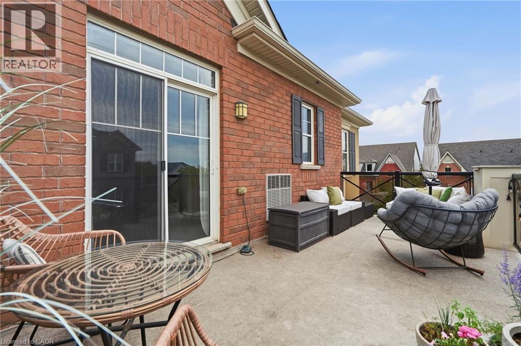 Oakville River Oaks 精装角位公寓镇屋 2卧2卫带大露台 - 28
