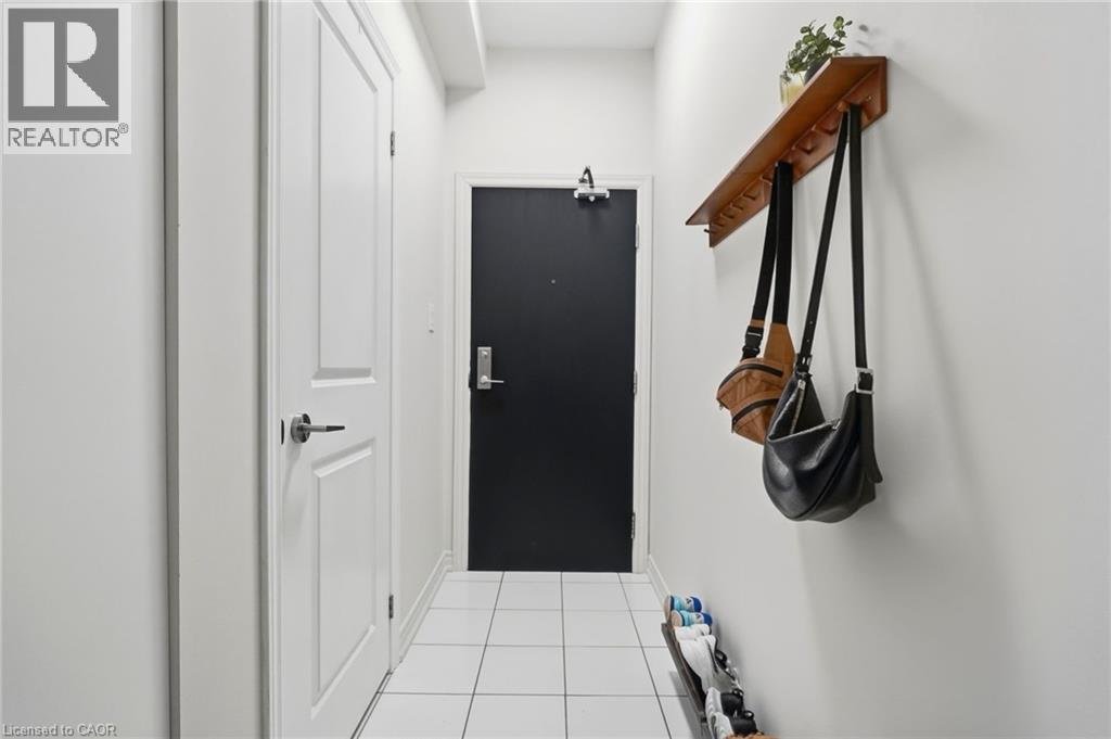 Oakville River Oaks 精装角位公寓镇屋 2卧2卫带大露台 - 5