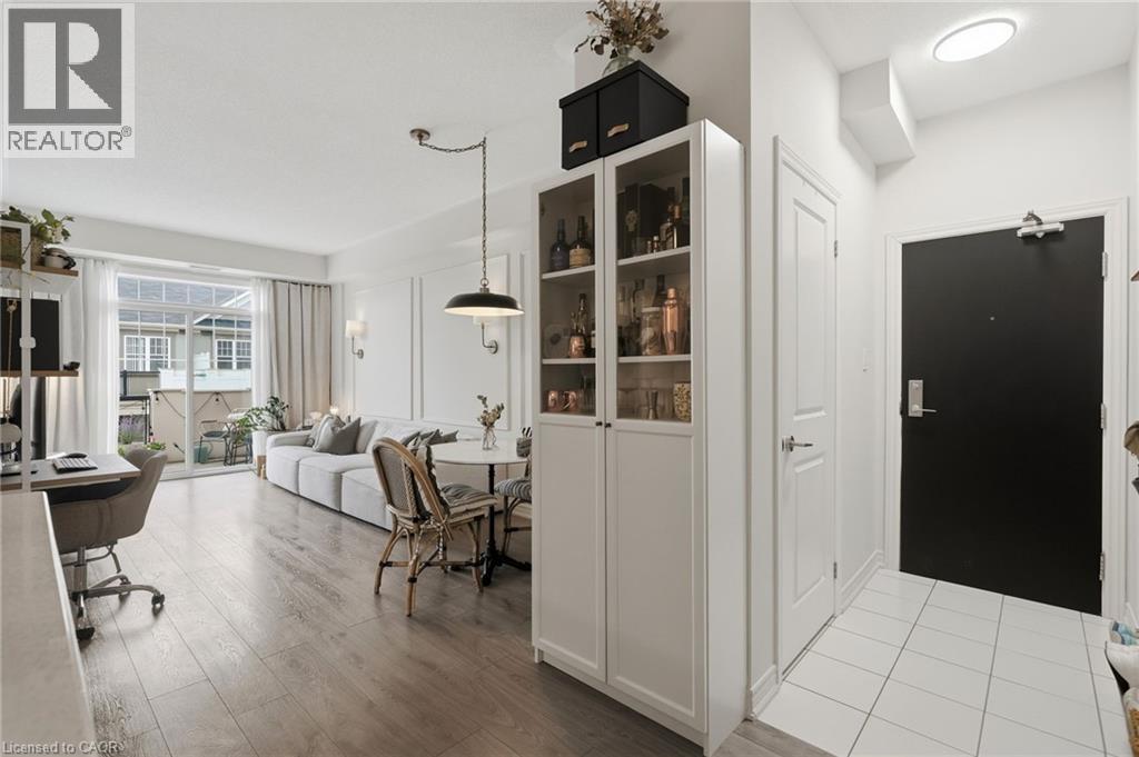 Oakville River Oaks 精装角位公寓镇屋 2卧2卫带大露台 - 6