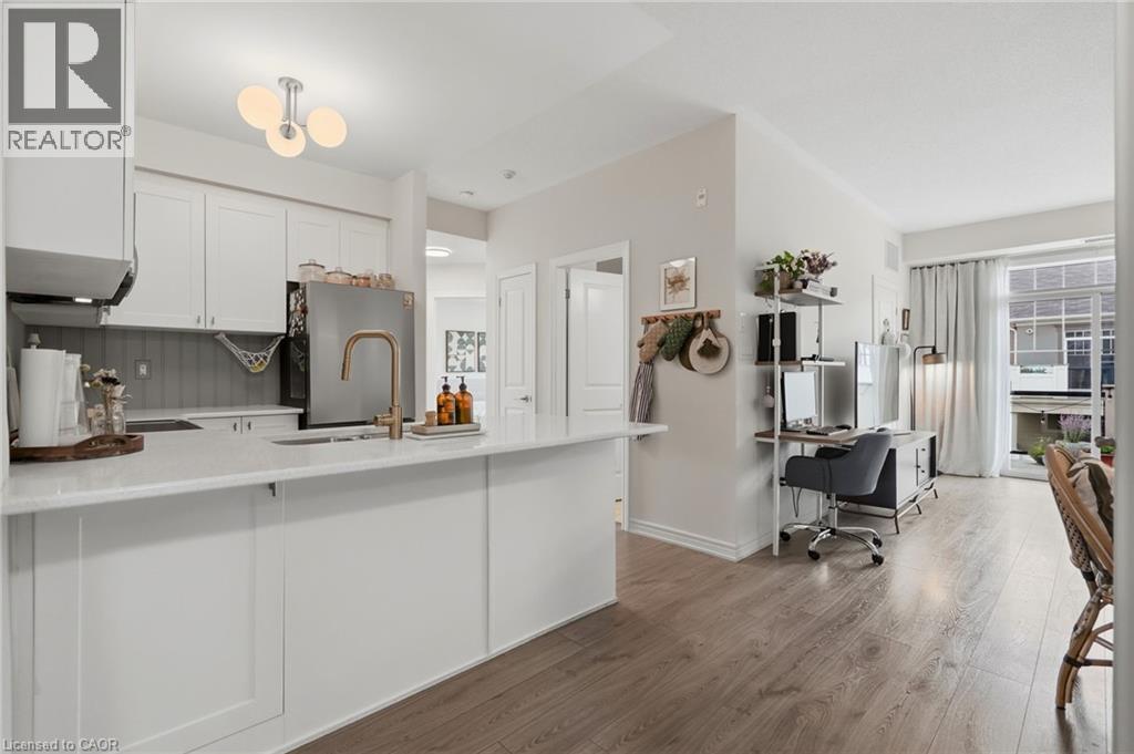Oakville River Oaks 精装角位公寓镇屋 2卧2卫带大露台 - 7